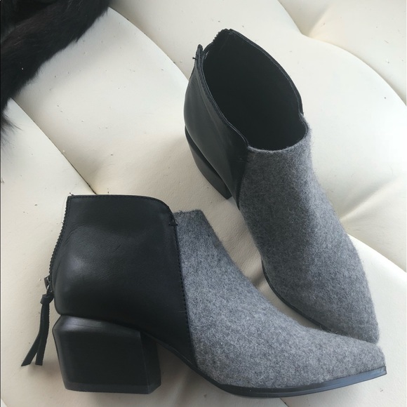 Balenciaga Leather Bootie - Picture 3 of 5